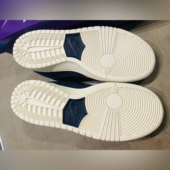 Nike Dunk Low SB 'Navy Desert Ochre' DX6775-400 size 7 Men - Picture 3 of 7